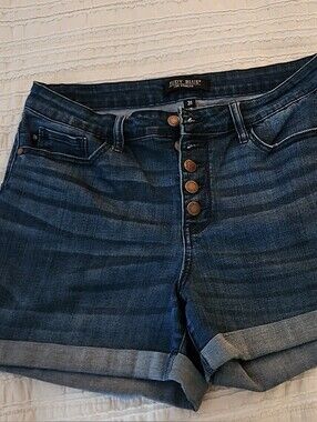 Judy Blue Blue High-Rise Button-Front Denim Shorts Size 31